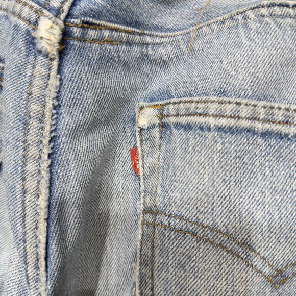 Vintage Levis 501 80s Made in USA Button Fly Jeans Size 32 - Picture 11 of 13